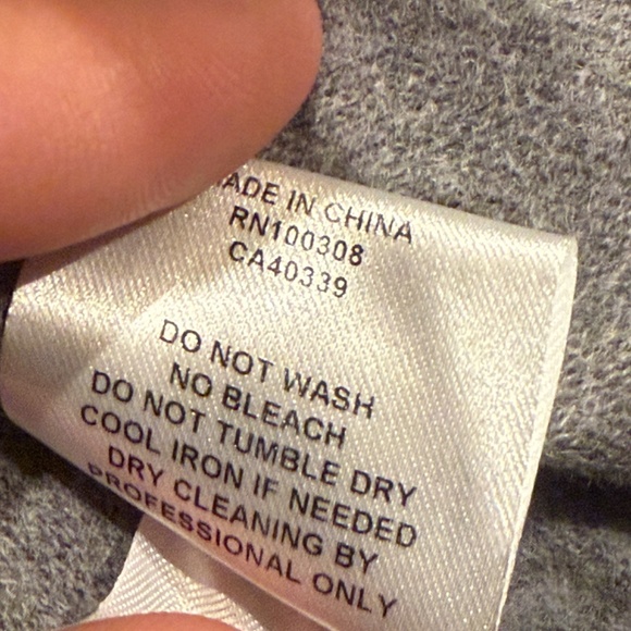 Peter Millar Men's Large British Grey Crown Flex Fleece Vest MSRP $495 - Picture 12 of 13